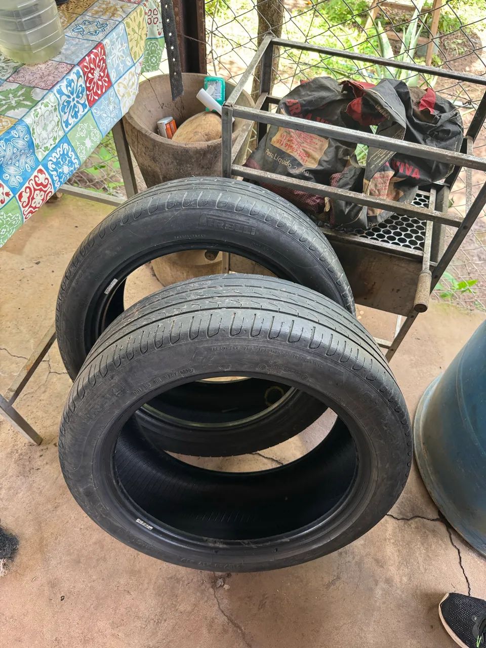 Pneu cruze aro 17 215/50