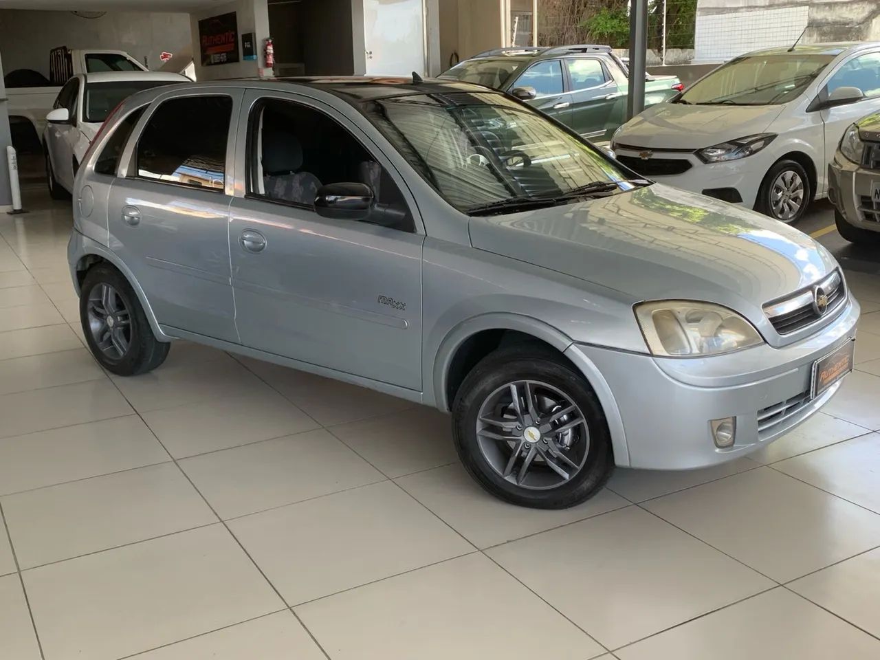Corsa maxx Hatch 1.0 Completo 2005