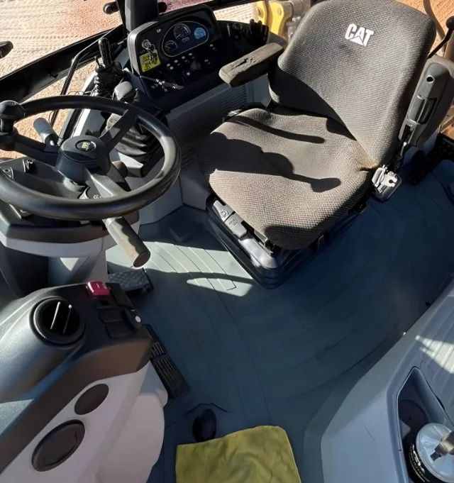 Retroescavadeira 416 4x4 ano 2013 - Foto 6