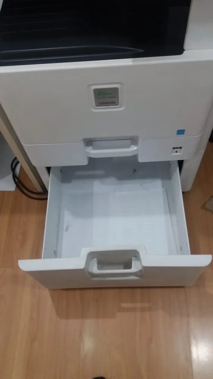 Impressora Kyocera Ecosys FS C8520 MFP - Foto 2