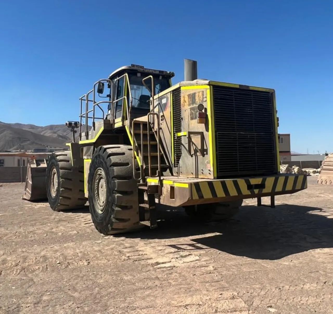 Pá Carregadeira Caterpillar 988H ano 2014 com 14.000 horas, no ES - Foto 2