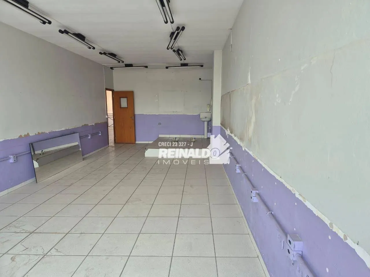 Sala para alugar, 55 m² por R$ 2.000,01/mês - Centro - Itatiba/SP