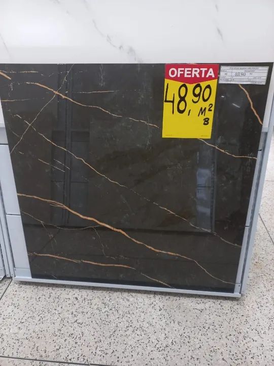 Piso 82x82 Marmo Oro LEF 