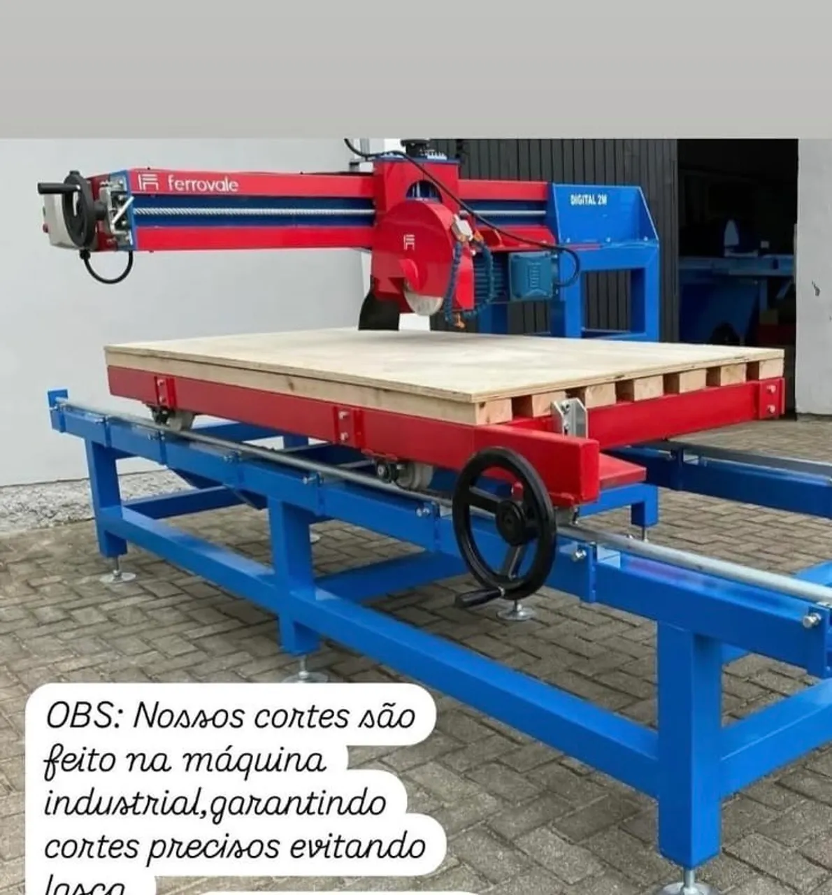 Máquina de Corte Industrial Ferrovale