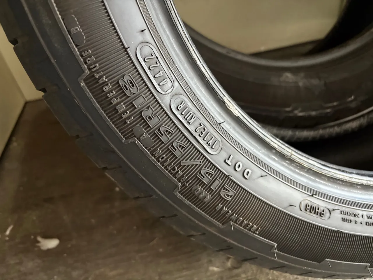 Pneu 205/55/18