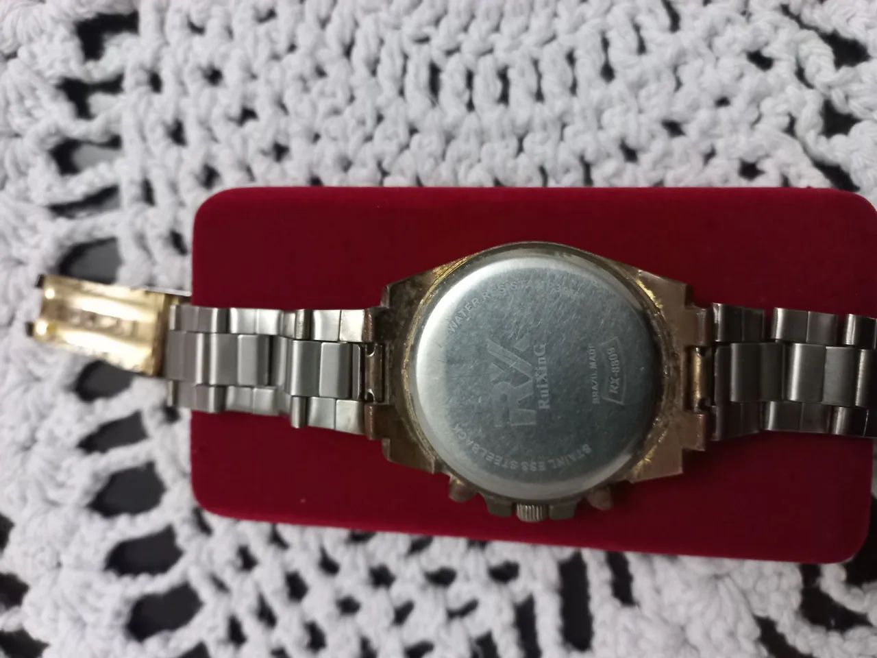 Relógio RUIXING Quartz Dourado - Foto 5