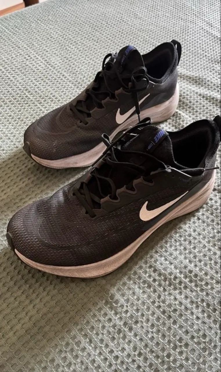 Tênis Nike zoom fly 4 - placa de carbono - Calçados Esportivos