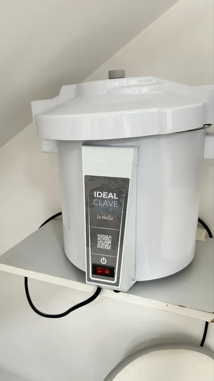 Vendo Estufa, autoclave e laser 