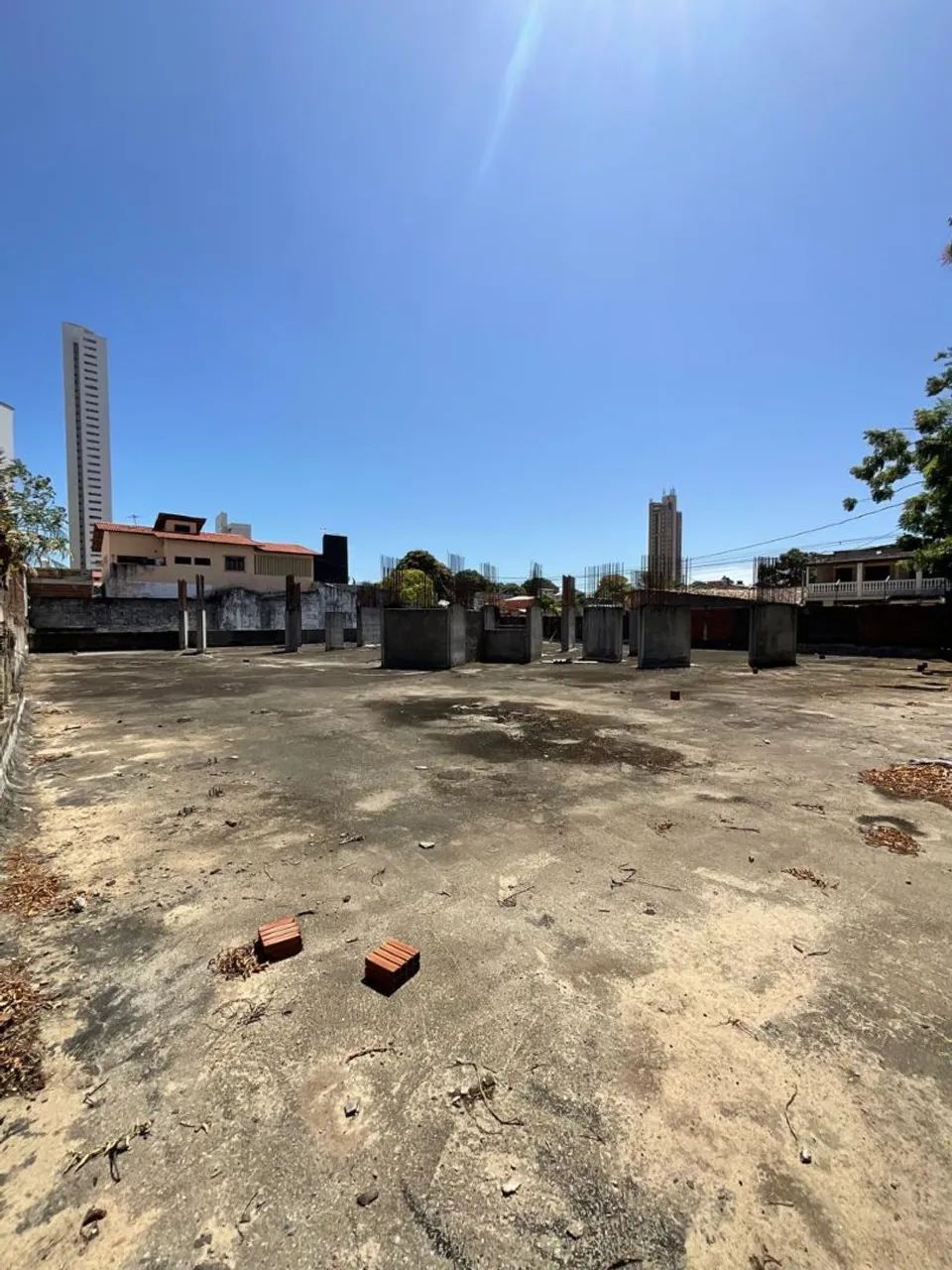 Vendo terreno em ótima localização,  Ponta Negra,  350 m. da praia,Aceito permuta  - Foto 6