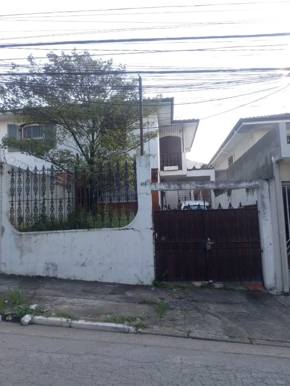 VENDE-SE SOBRADO NA VILA DAS BELEZAS!!!