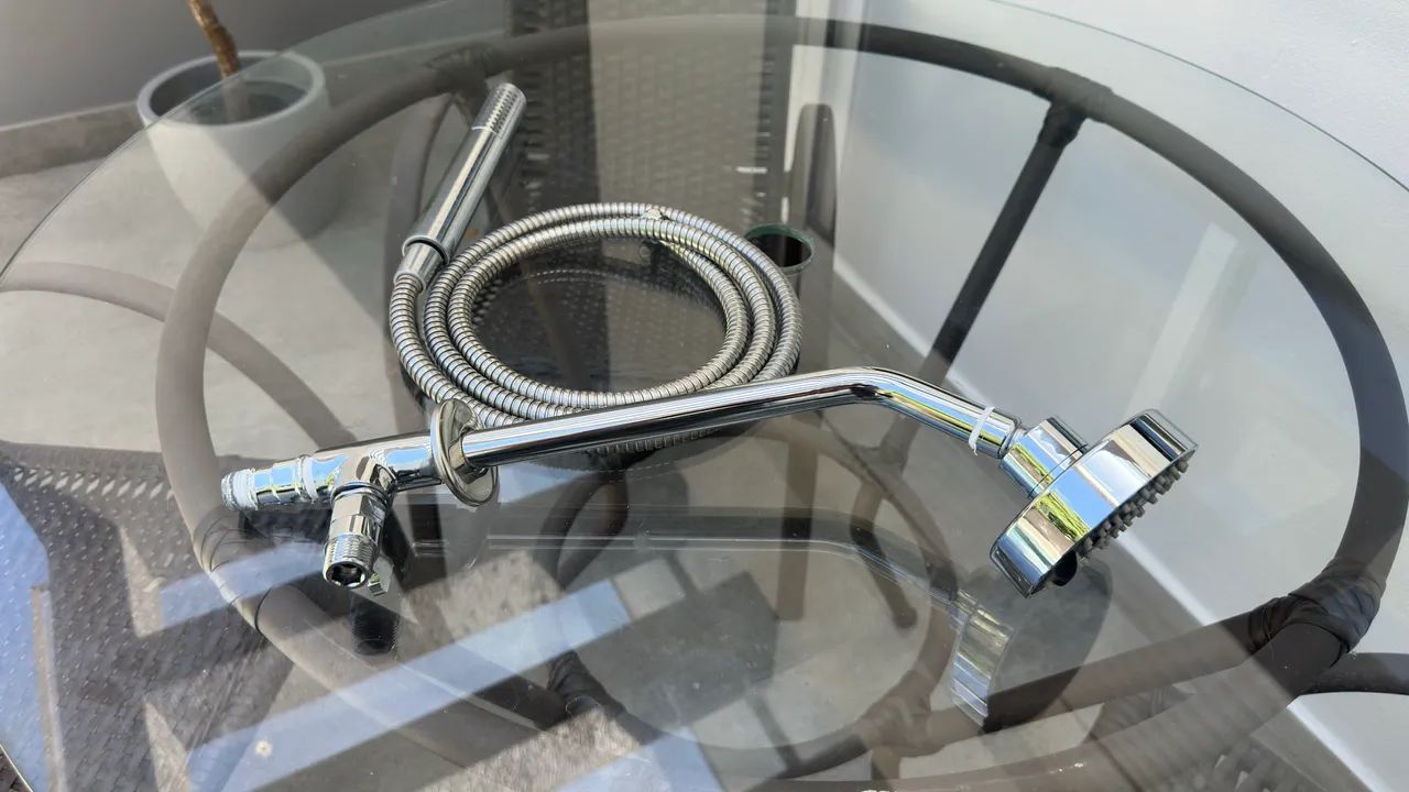 Gas shower64573573763969120