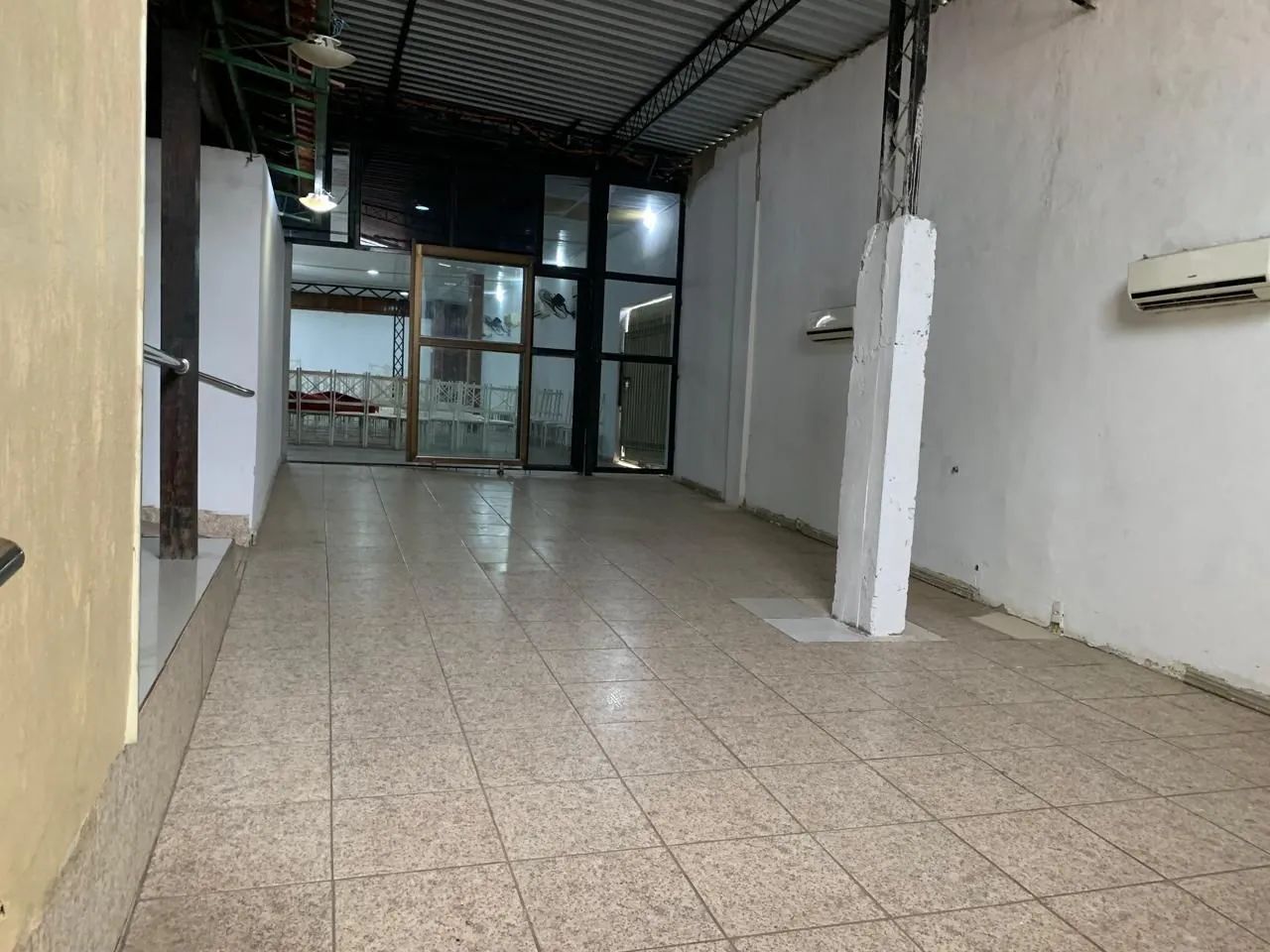 Salão/Galpão próximo a Dutra 