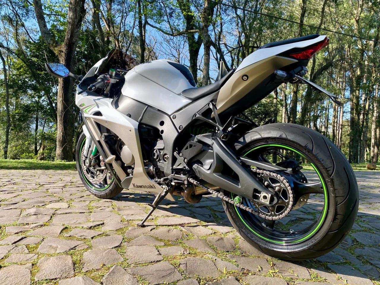 Kawasaki Zx-10/ Zx-10r 1000cc 2017 - 1432869676 | OLX