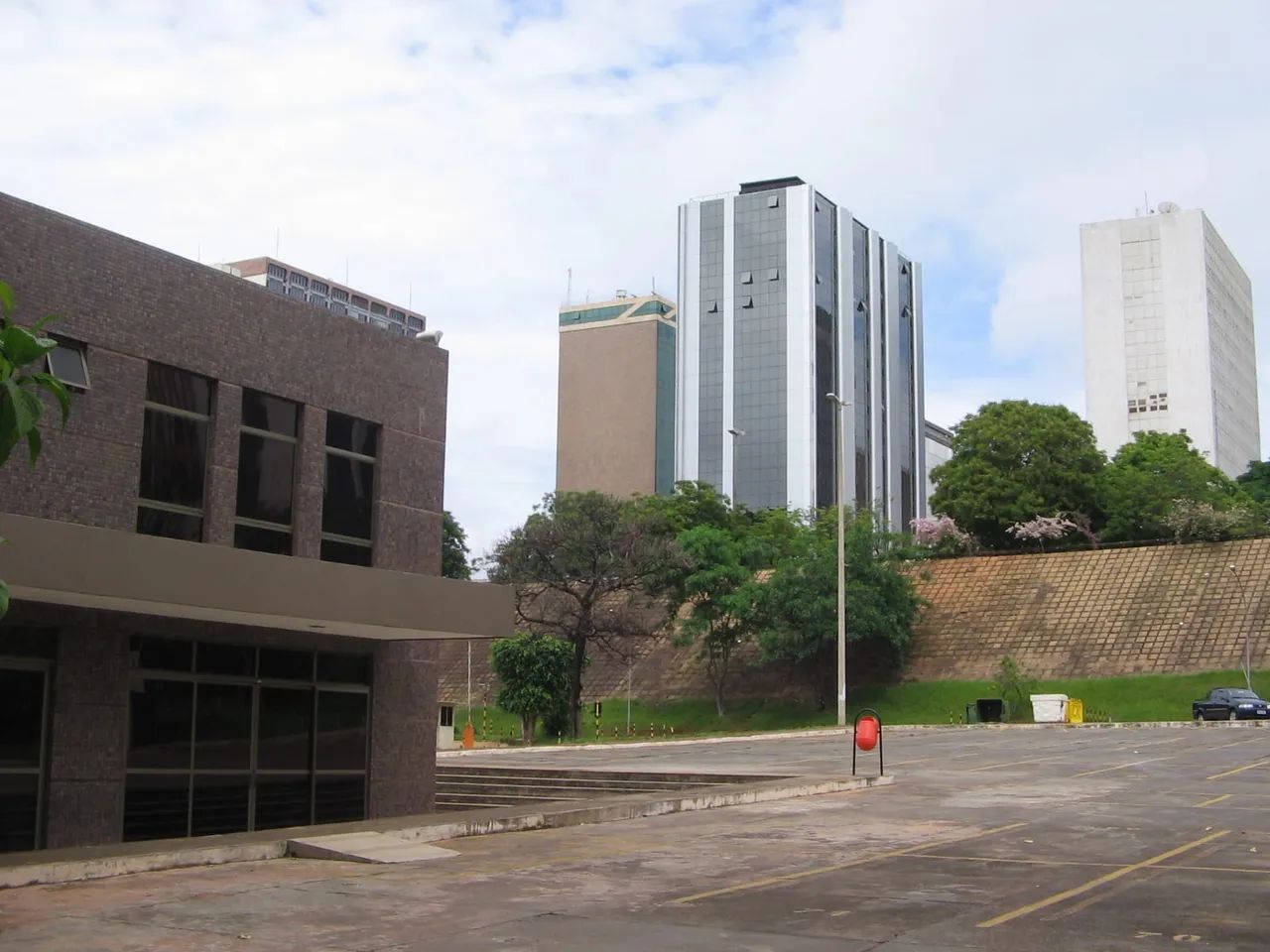 Prédio para locação comercial, institucional, governo e serviços com 2,575m² no Setor de A - Foto 8