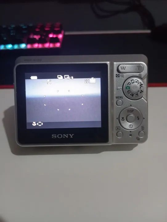 Câmera Digital Sony Cyber-shot 7.2MP - Foto 2