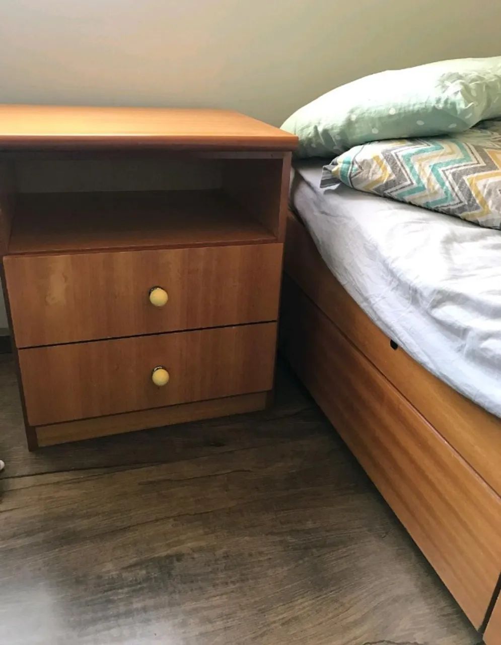 Cama de solteiro com 2 criados - Foto 4