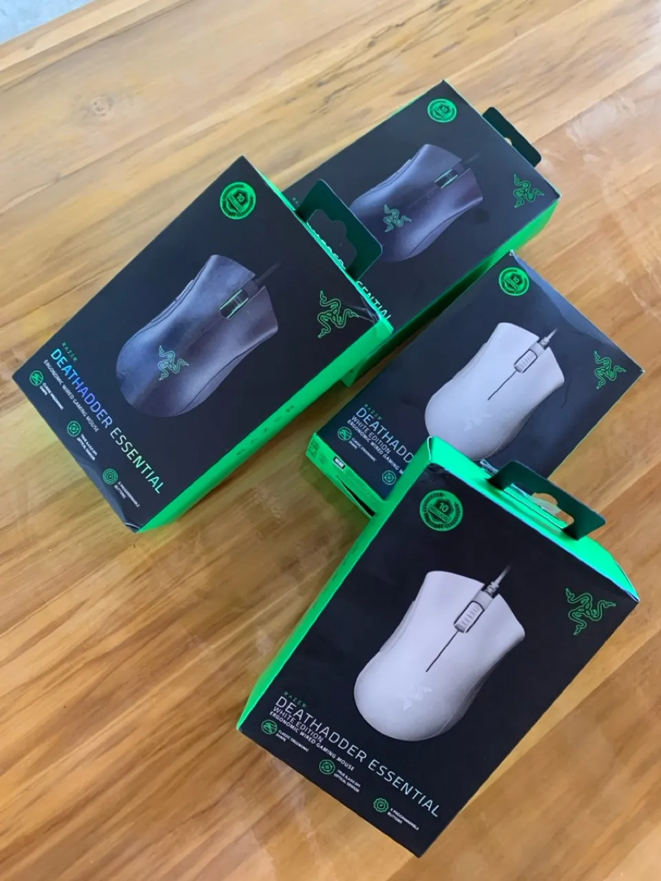 Mouse Razer DeathAdder Essential: Sensor óptico 6400 DPU - 5 botões programáveis