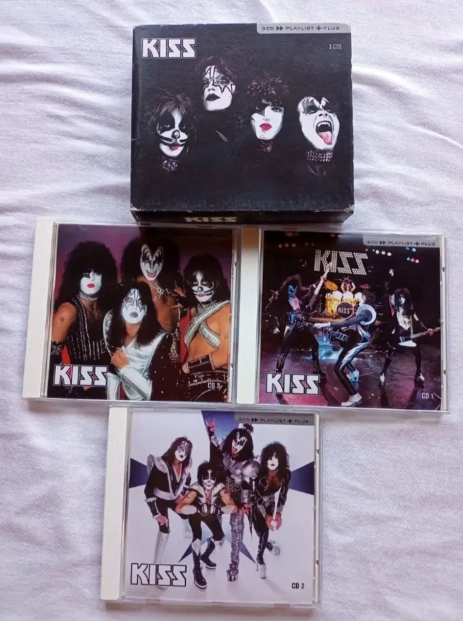 Kiss rock CDs box Lp vinil disco heavy metal KISS iron maiden sabbath ozzy rock roll