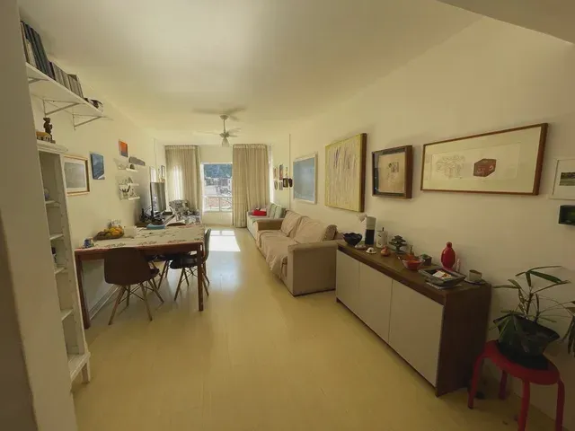 Excelente Sala e quarto, 67 m2 c vaga no Catete!