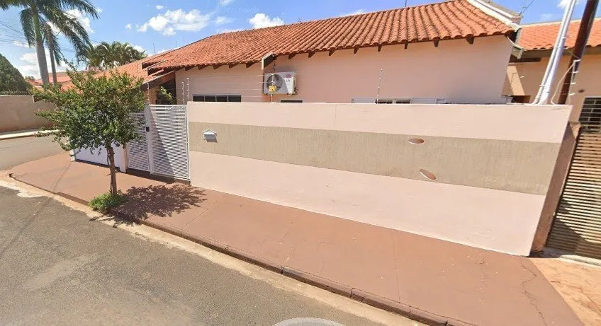Casa Candido Mota