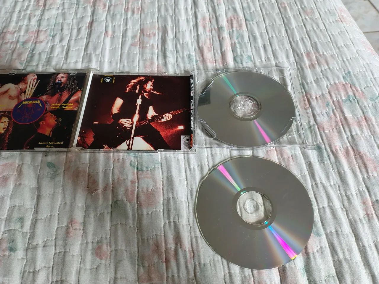 Cd metallica earthquake hits Buffalo duplo  - Foto 5