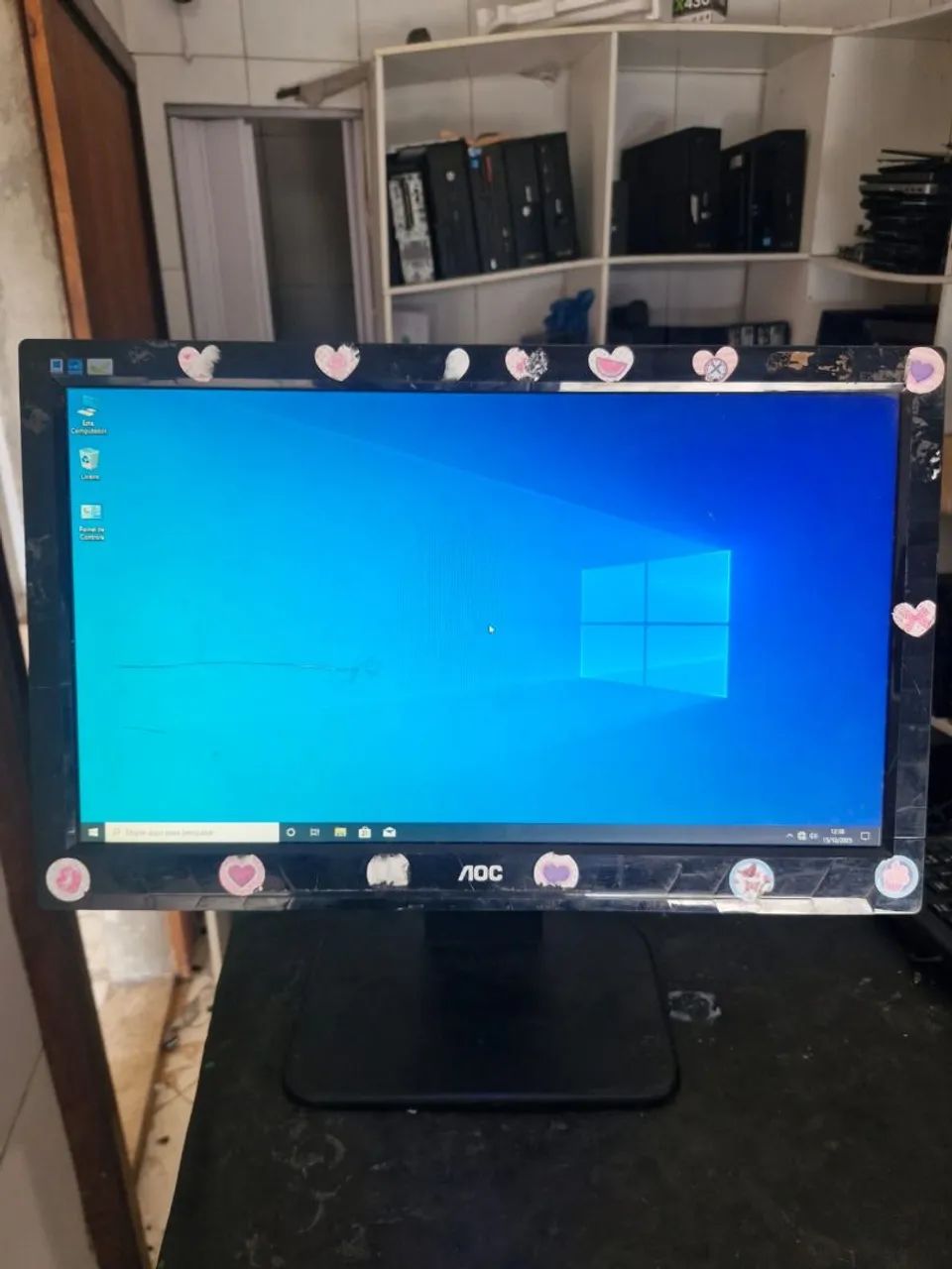 Monitores AOC 20 polegadas com pé giratório  - Foto 2