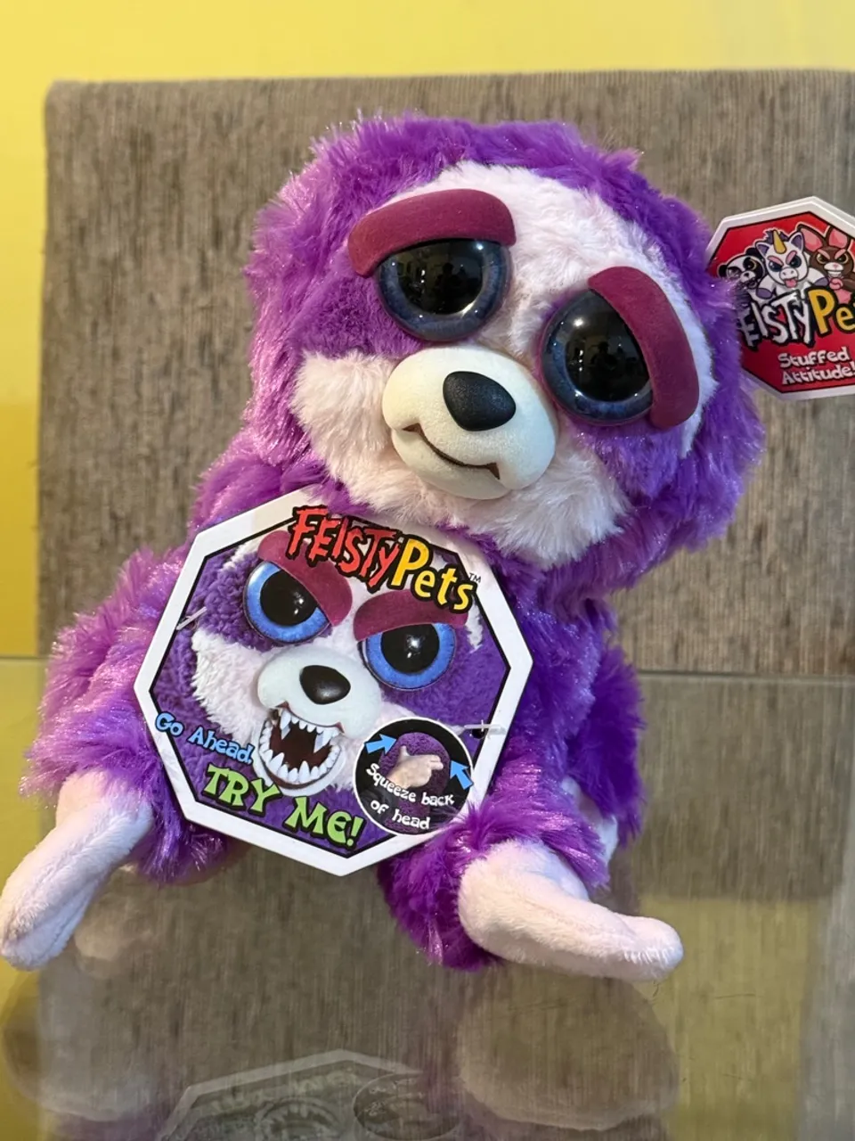Feisty preguiça roxa importado