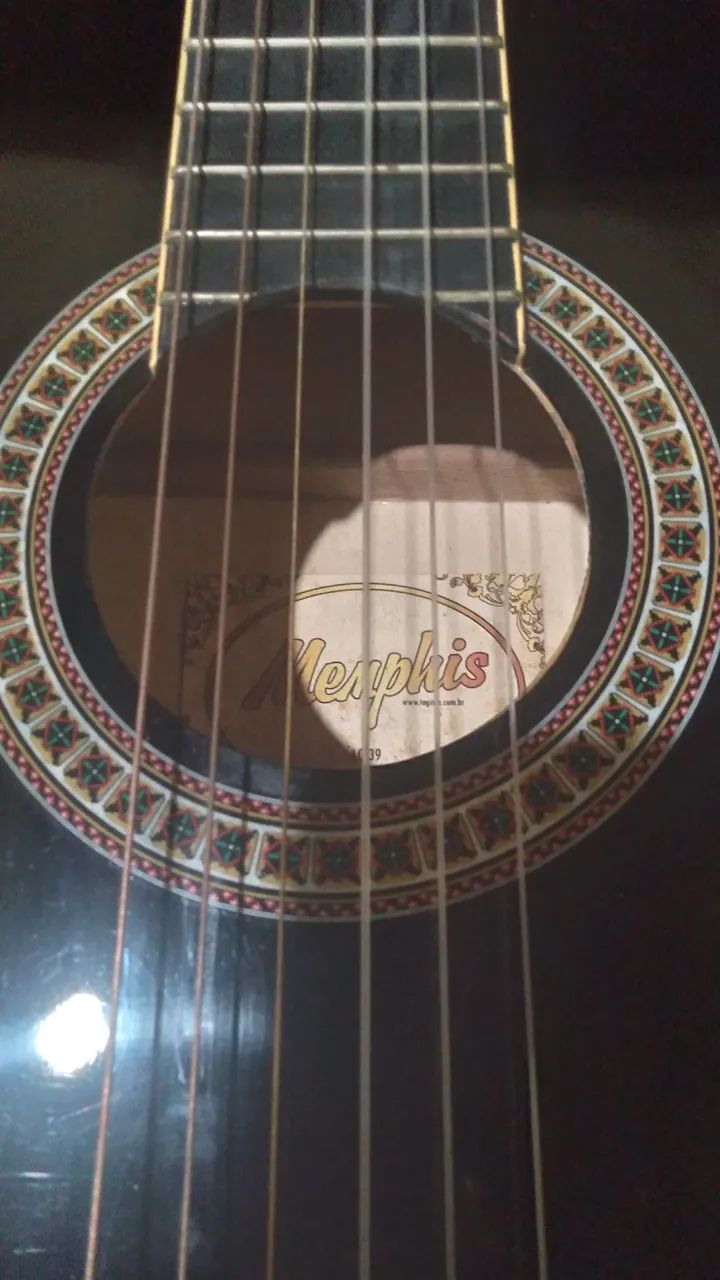 vendo esse lindo violão acústico Menfihs tagima  - Foto 3