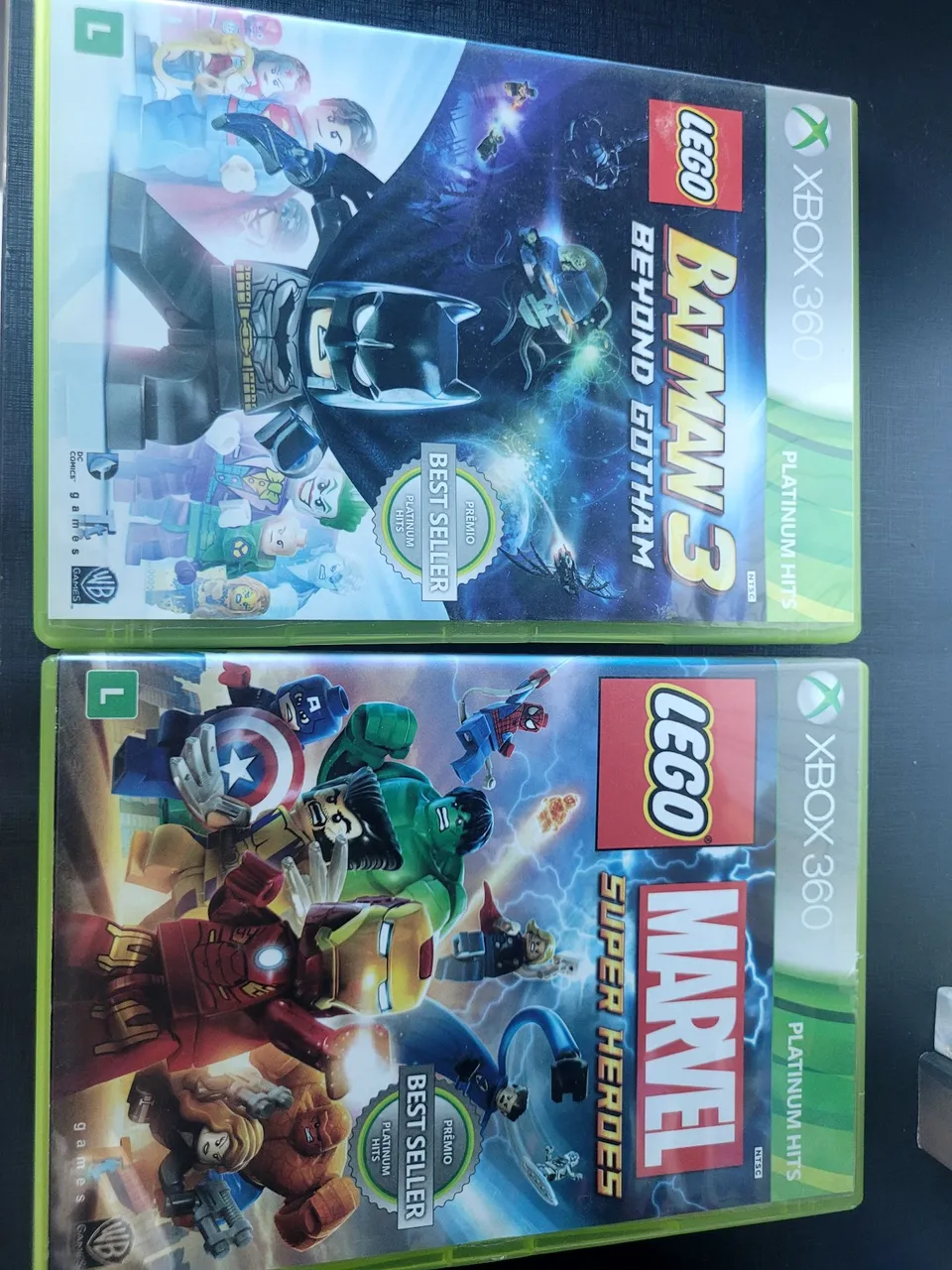 2 Jogos LEGO Originais para Xbox 360: Marvel Super Heroes e Batman 3
