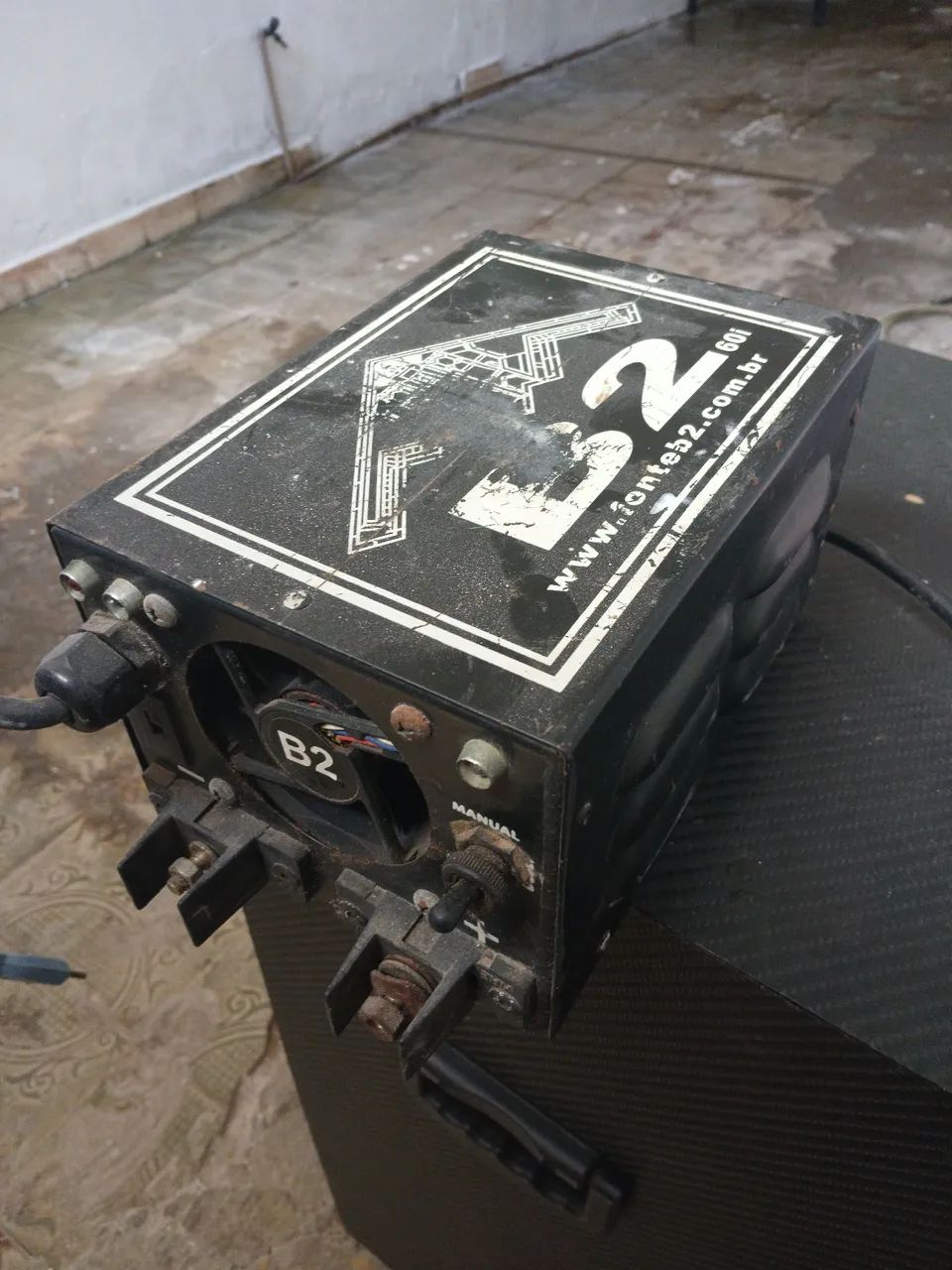 Fonte automotiva para Som 