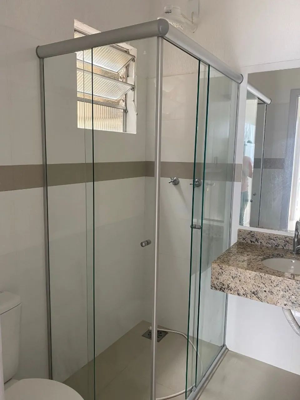 Alugo Apartamento Quarto/Banheiro Mobiliado - Foto 5