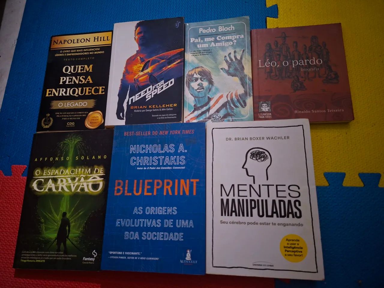 Livros variados - Foto 2