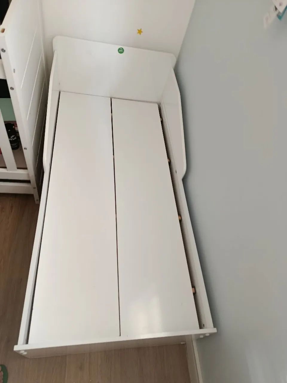 Cama infantil com colchão 