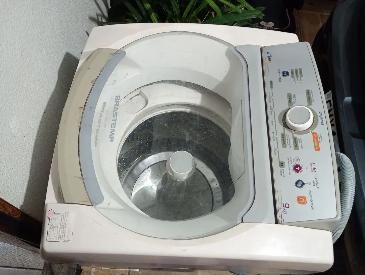 Máquina de lavar roupas Brastemp