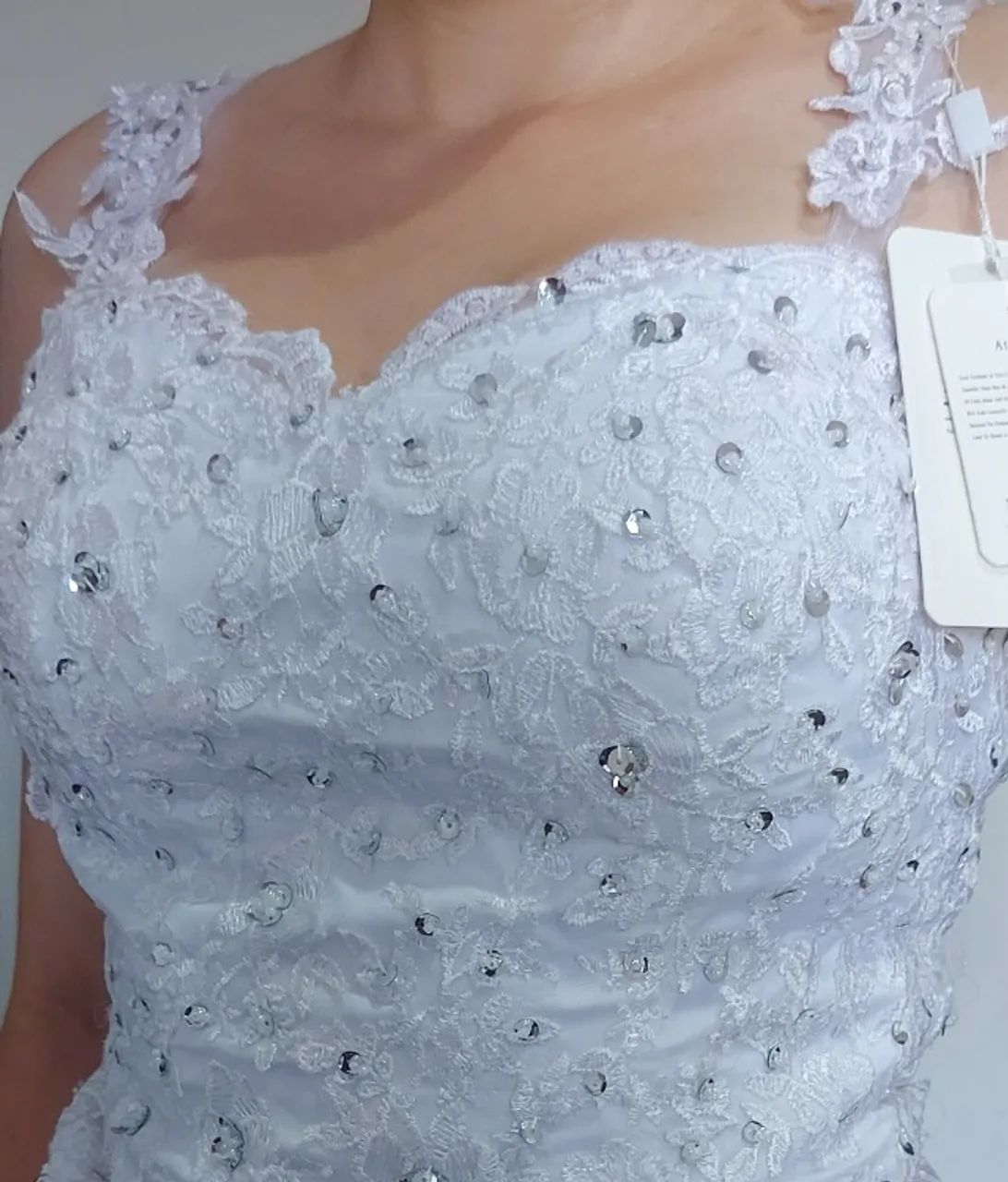 VESTIDO DE NOIVA NUNCA USADO 