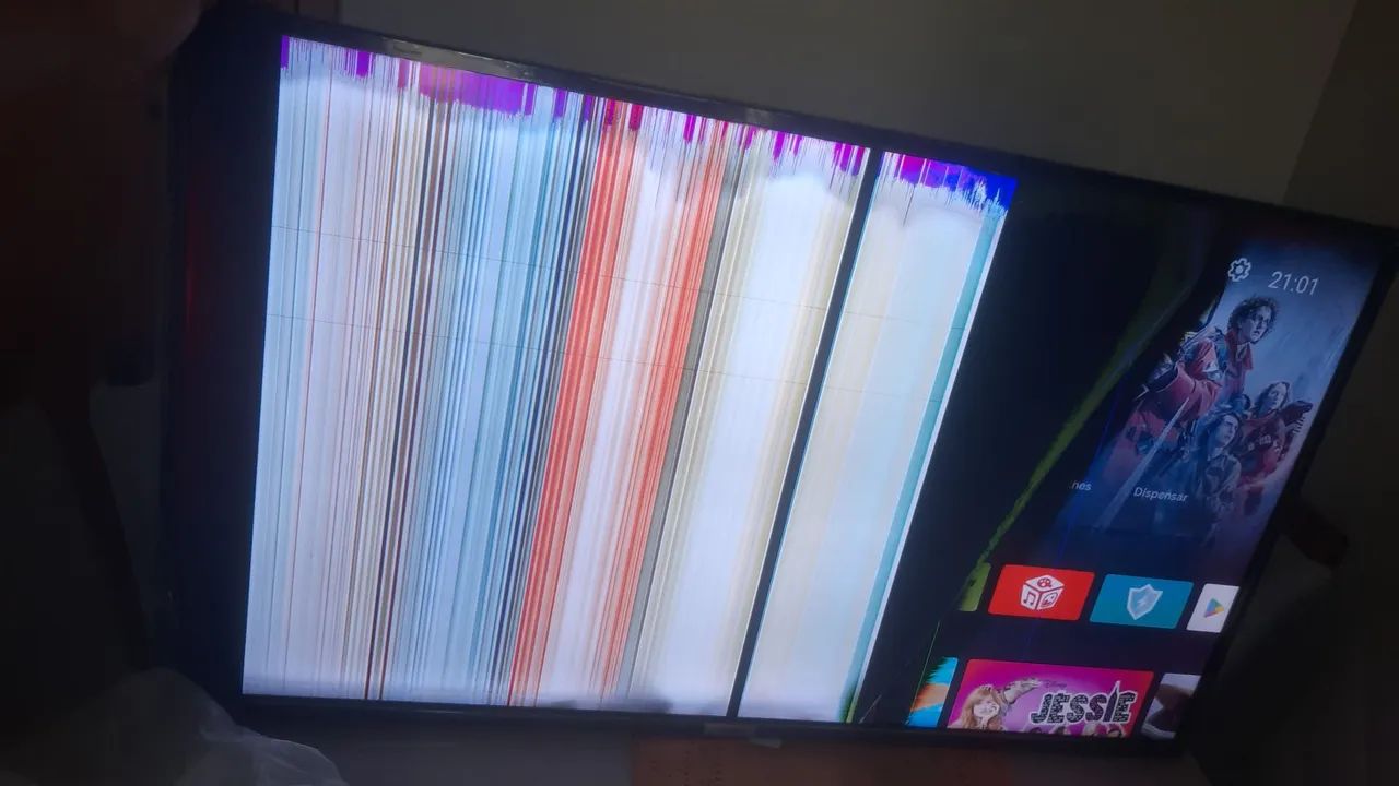 Tv tcl 40 polegadas ( tela quebrada )
