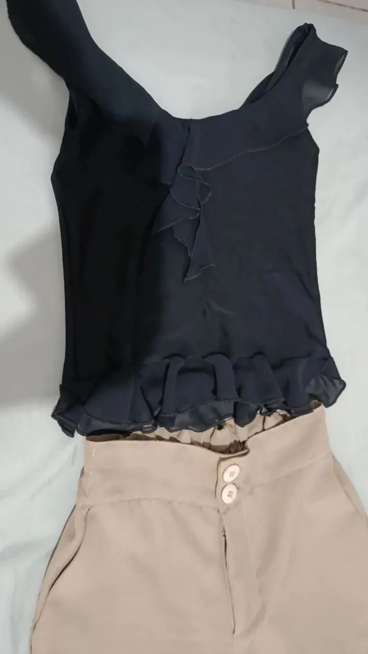 Calça cargo + blusa preta - Foto 4