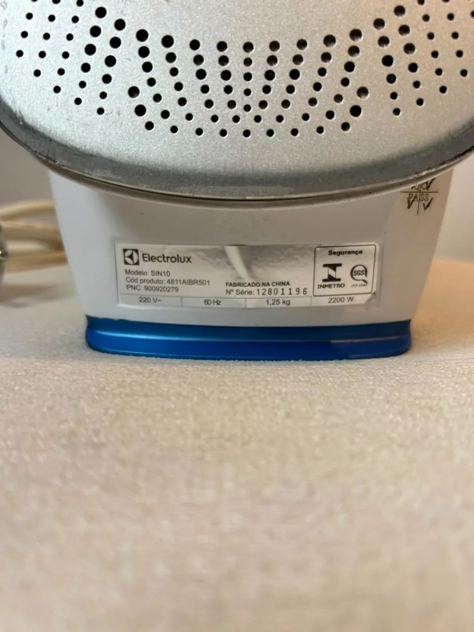 Ferro Passar Roupas Eletrolux - Foto 4
