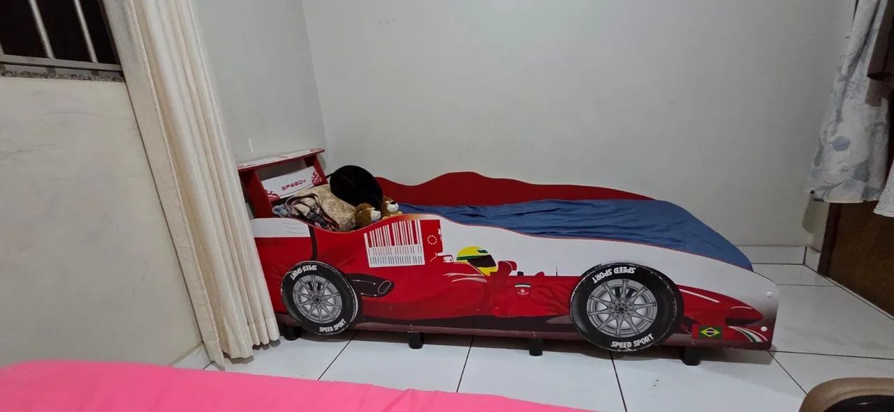 Cama infantil com desenho de carro  - Foto 2