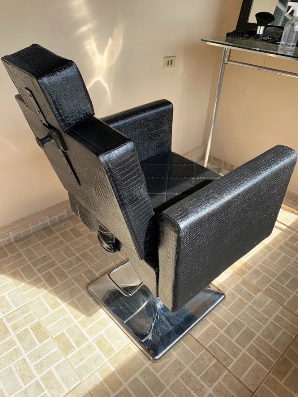 Cadeira de barbearia - Foto 4