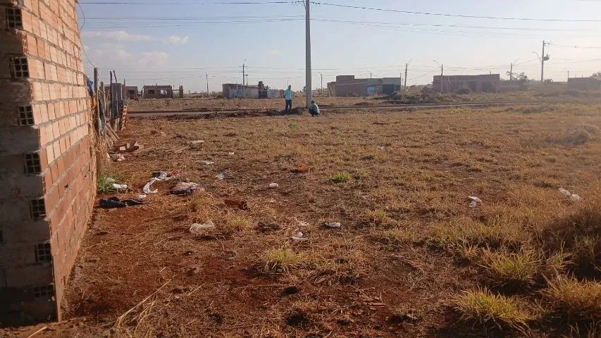 Lote 253m² - Foto 2