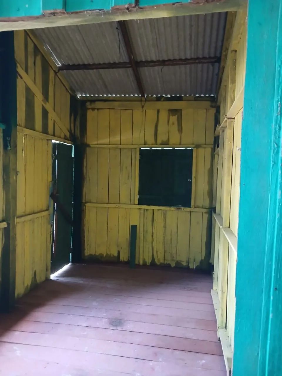 VENDO TERRENO COM CASA JA PRONTA - Foto 2
