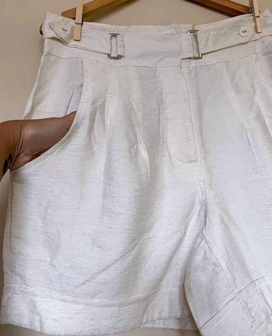Short Off White de linho  - Foto 2