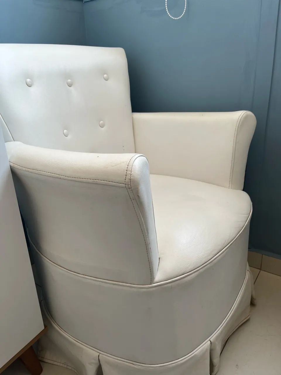 Poltrona amamentação com puff - Foto 2