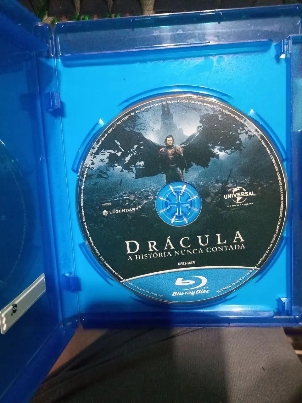 Blu Ray original drácula a história nunca contada  - Foto 2