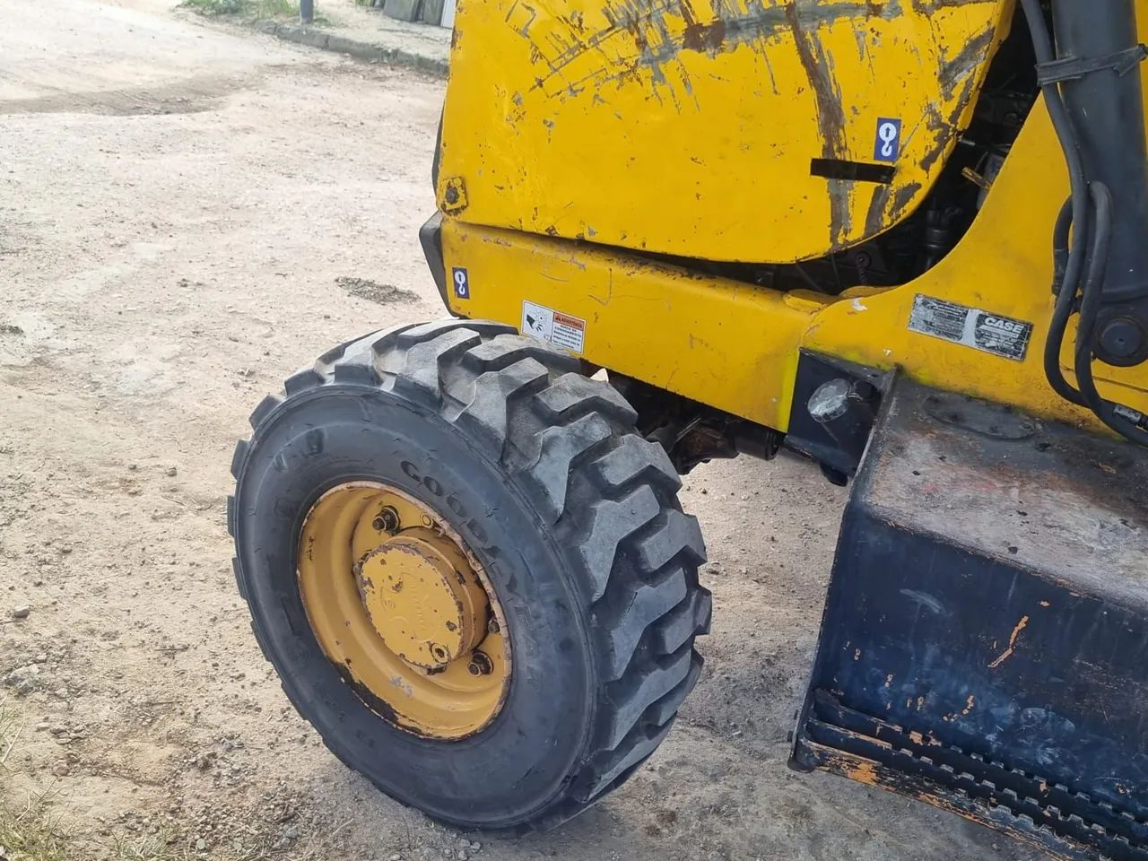 Retroescavadeira case 580 m - Foto 4