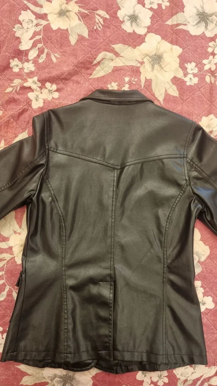 Jaqueta / Blazer couro sintético  - Foto 3