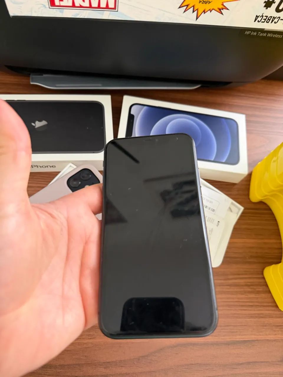 iPhones 11 e 12 - Foto 2