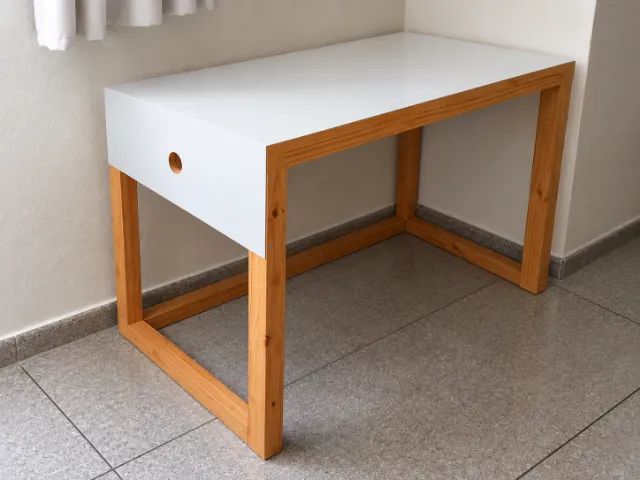 Conjunto escritório mesa e cadeira Tok Stok - Foto 3
