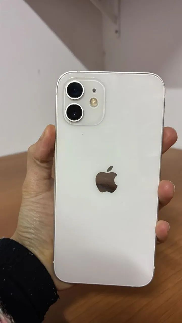 iPhone 12 - retirada de peças 